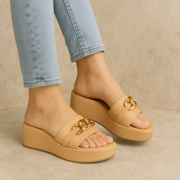 footwear sensation Lexie Wedges - Tan