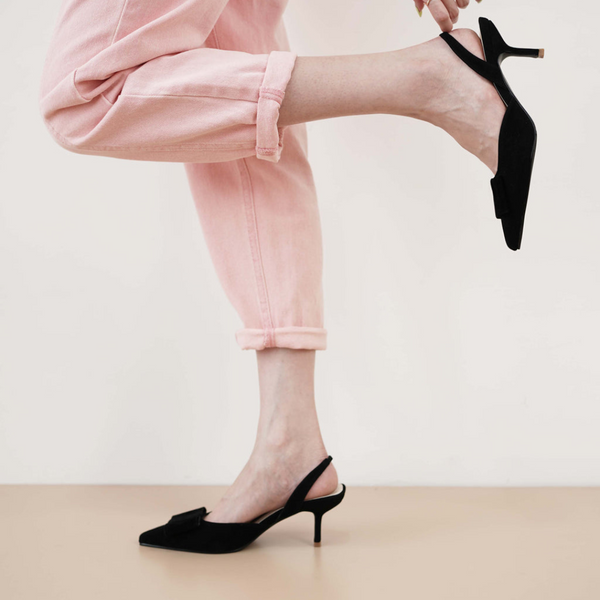 Footwear Sensation Valentina Pumps - Black