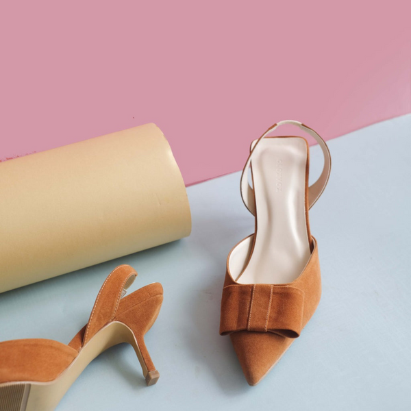 Footwear Sensation Valentina Pumps - Brown