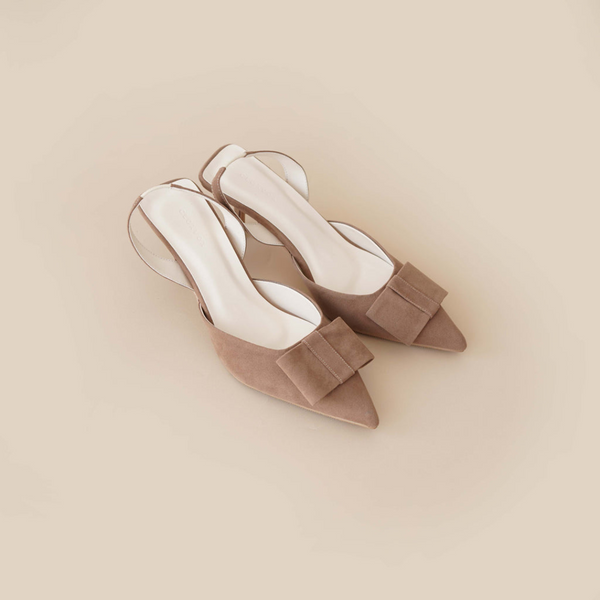 Footwear Sensation Valentina Pumps - Coffee