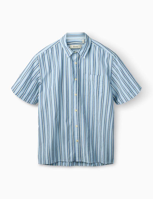 forét ATLAS POPLIN SHIRT - LIGHT BLUE STRIPE