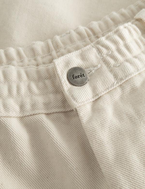 Forét CLAY TWILL SHORTS - UNDYED
