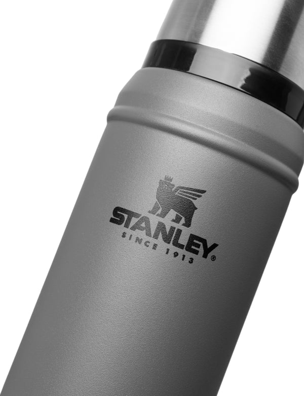 Forét FORÉT X STANLEY BOTTLE 0.75 L - CHARCOAL