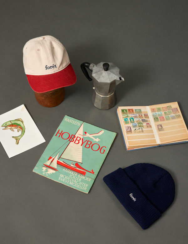 Forét HAWK WASHED 2-TONE CAP - CLOUD/RED