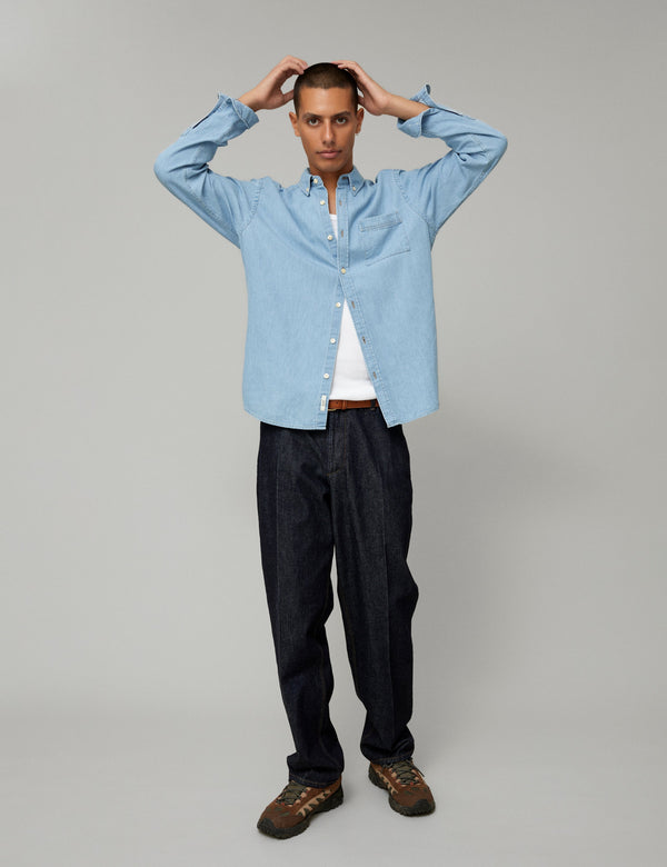 Forét HORNET CHAMBRAY SHIRT - LIGHT CHAMBRAY