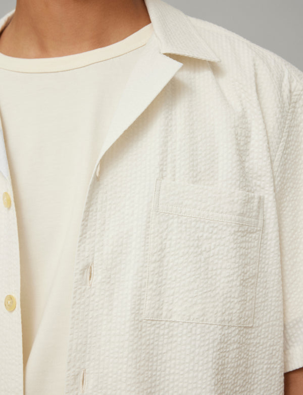 Forét HUSH SEERSUCKER SS SHIRT - CLOUD