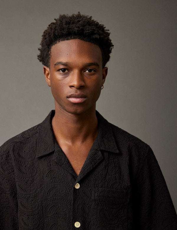 Forét LEO PAISLEY SHIRT - BLACK