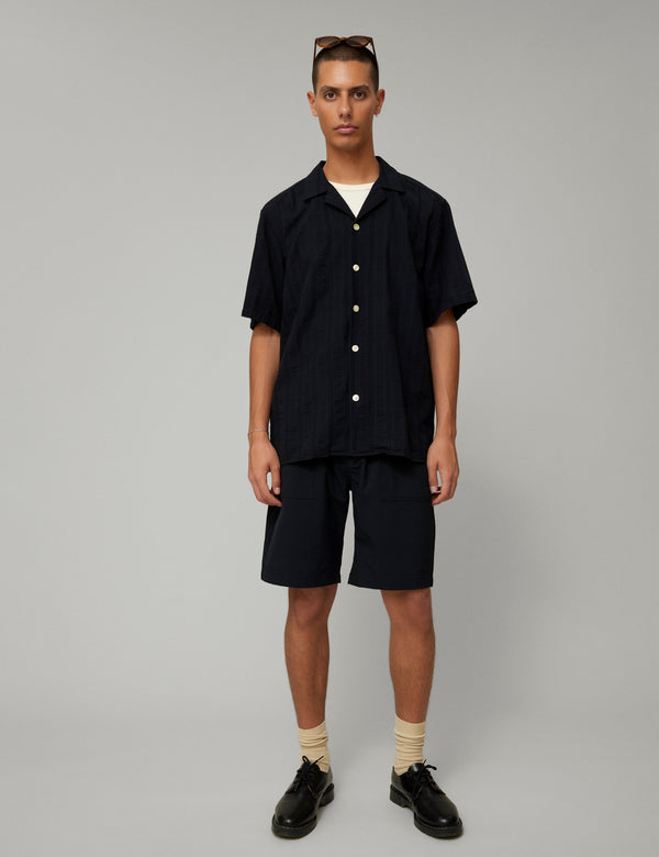 Forét PEER SS SHIRT - BLACK