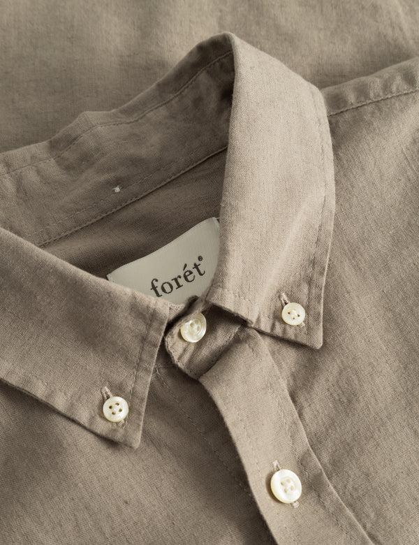 Forét SERENE LINEN SHIRT - TAUPE