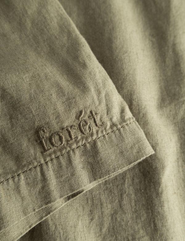 Forét SERENE LINEN SHORTS - DUSTY OLIVE