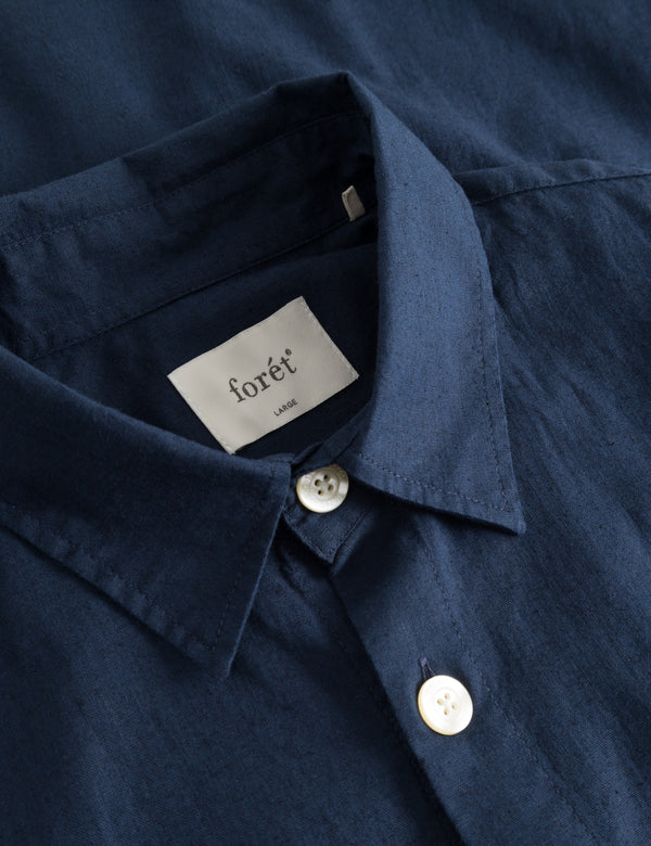 Forét SERENE LINEN SS SHIRT - NAVY