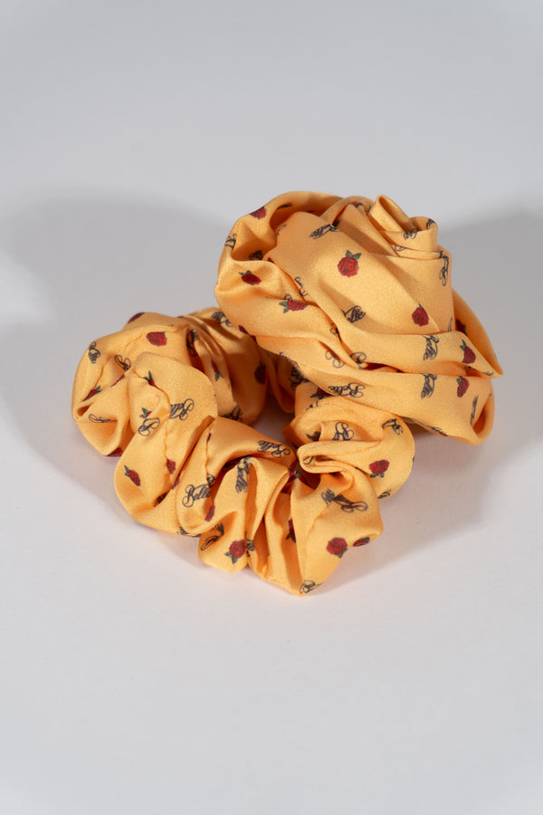 Forever 21 Disney Beauty And The Beast Rose Scrunchie