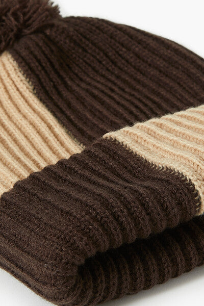 Forever 21 Checkered Pom Pom Beanie