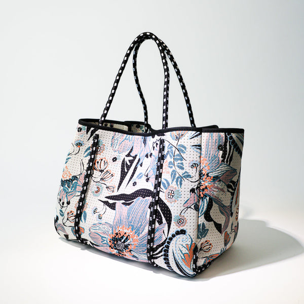 Forever 21 EVERYDAY TOTE BLOSSOM WHITE