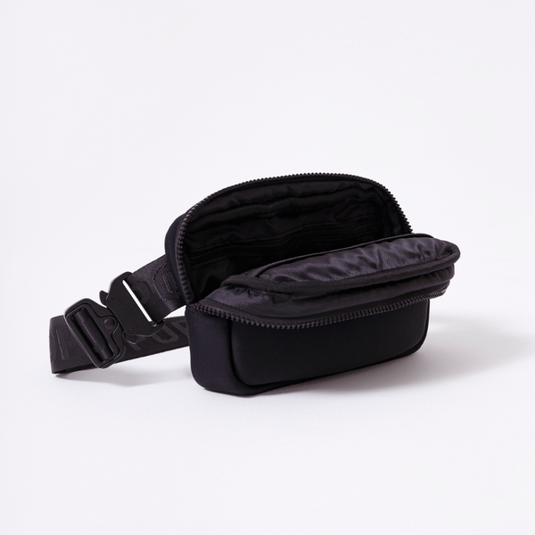 Forever 21 FANNY PACK BLACK