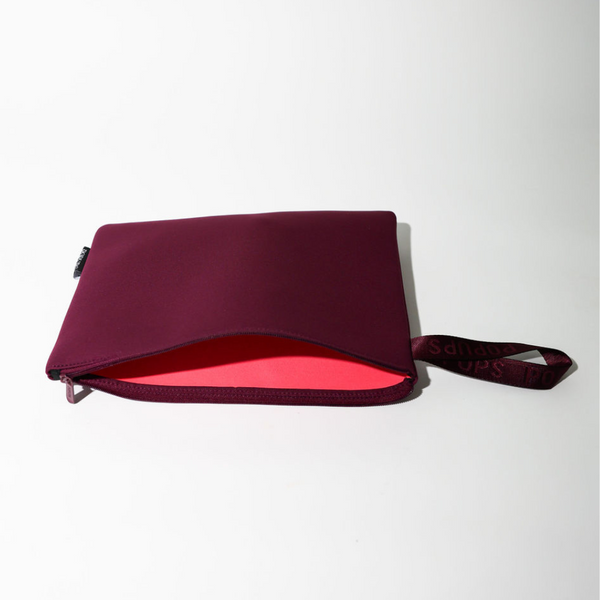 Forever 21 LAPTOP SLEEVE BERRY