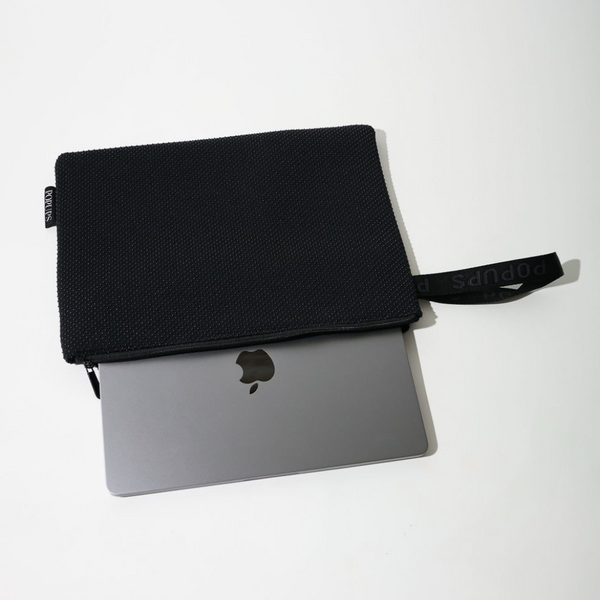 Forever 21 LAPTOP SLEEVE BLACK DOTTED