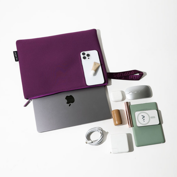 Forever 21 LAPTOP SLEEVE EGGPLANT