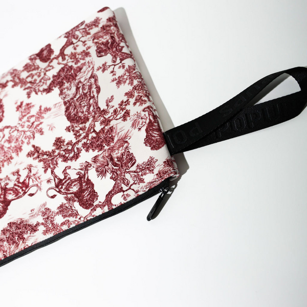 Forever 21 LAPTOP SLEEVE LION TOILE