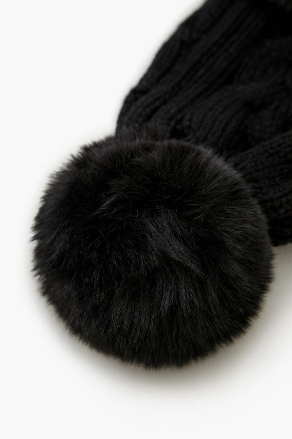 Forever 21 Pom Pom Cable Knit Beanie