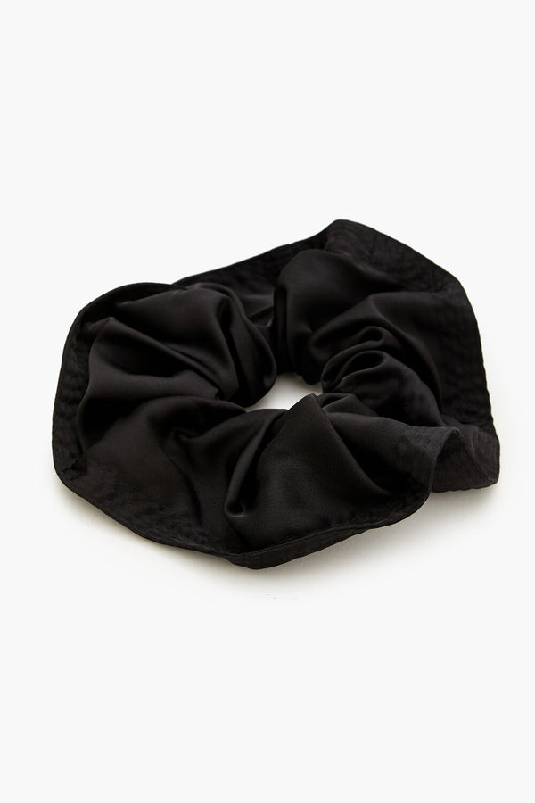 Forever 21 Ruched Hair Scrunchie