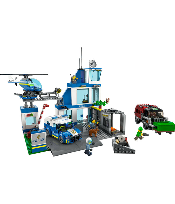 Forever 21 LEGO® City Police Station 60316 Building Kit (668 Pieces)