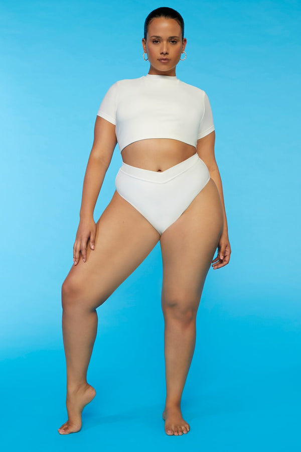 Forever 21 Plus Size Sports Illustrated Rash Guard Swim Top