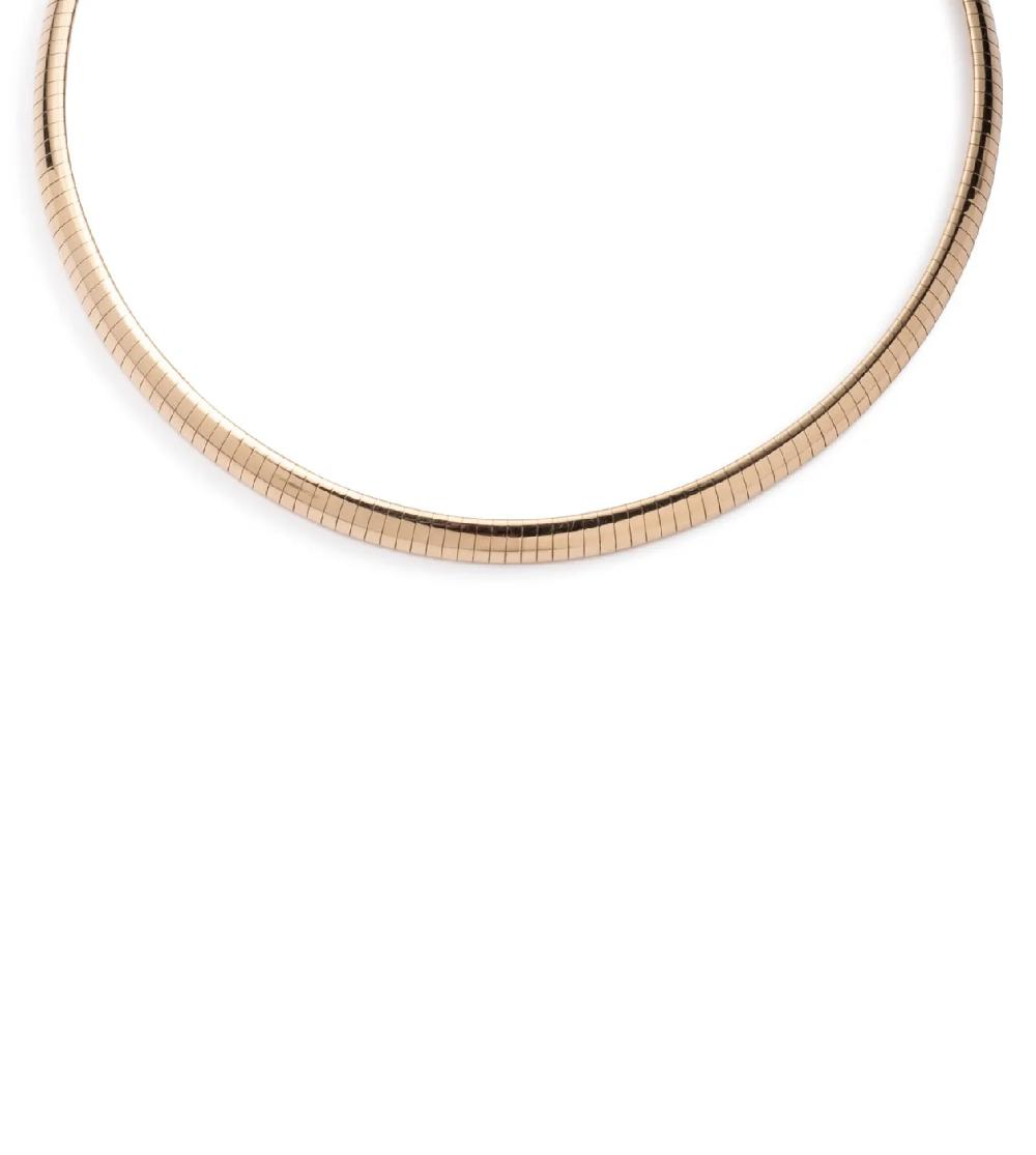foundrae Medium Sleek Collar Necklace