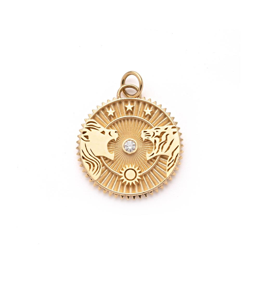 foundrae Strength Large Specialty Medallion