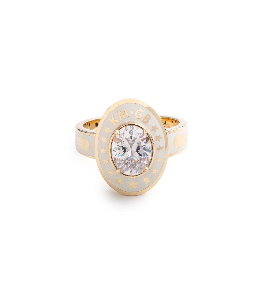 foundrae True Love Cigar Band in Yellow Gold and Cream Ceramic with Oval Diamond