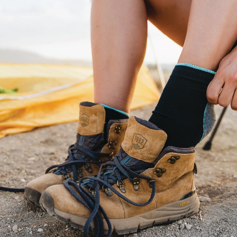 Fox River Women's Basecamp 2.0 Lightweight Quarter Crew Hiking Sock
