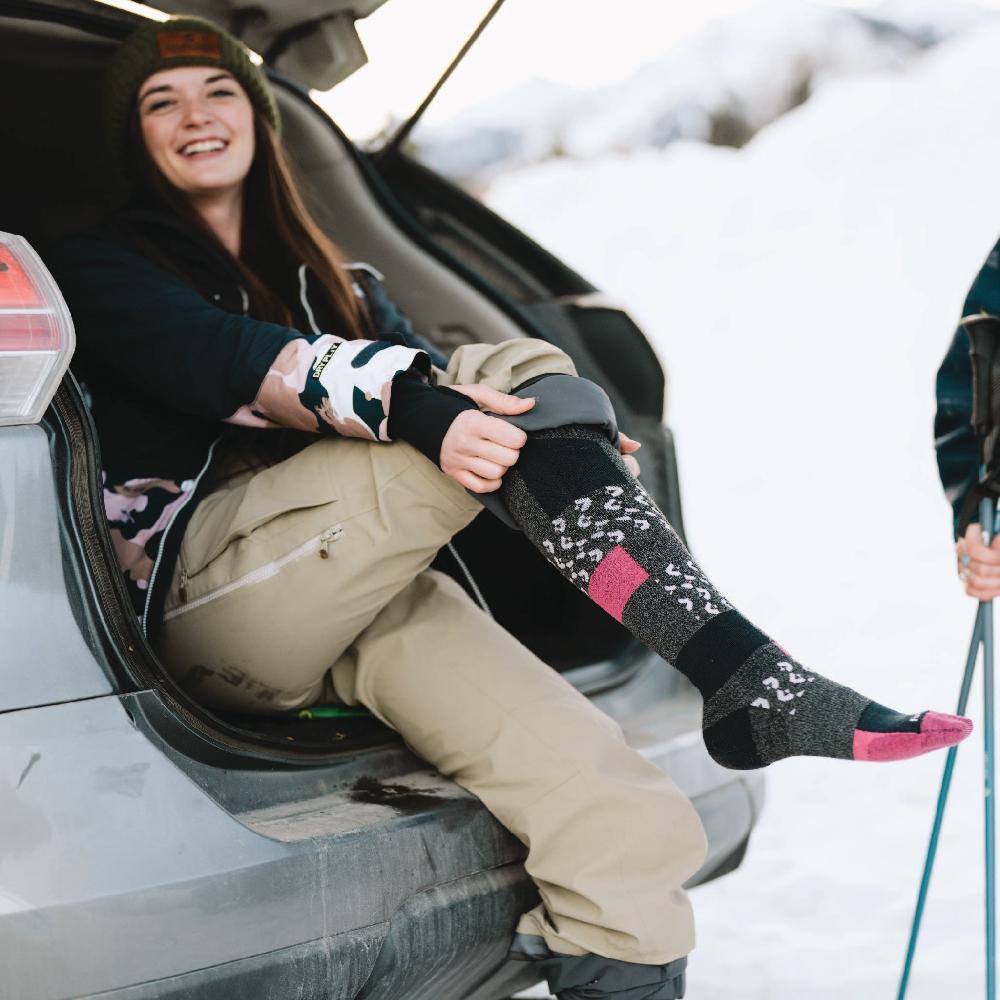 Fox River Women's Peakheat Liftie Lightweight Over-the-Calf Ski And Snowboard Sock