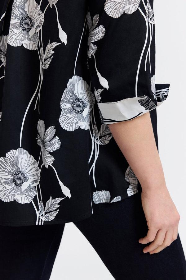 Foxcroft Agnes Plus Black Poppy 3/4 Sleeve Popover Shirt
