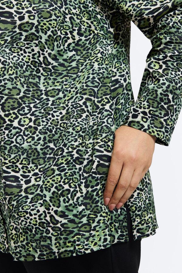 Foxcroft Carolina Plus Green Leopard Long Sleeve Shirt Jacket