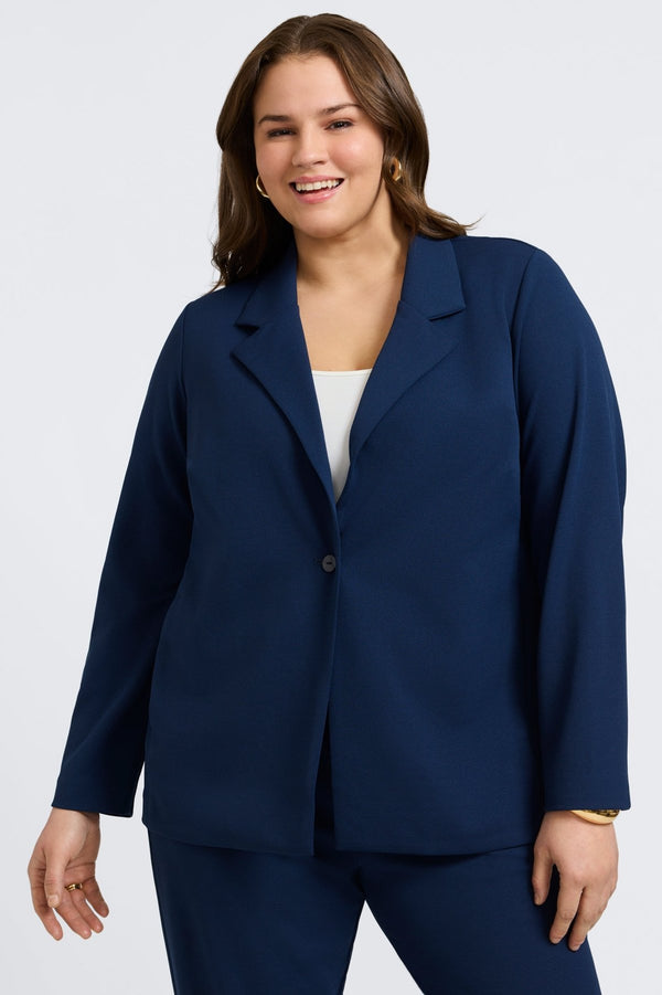 Foxcroft Morgan Plus Knit Crepe Long Sleeve Blazer