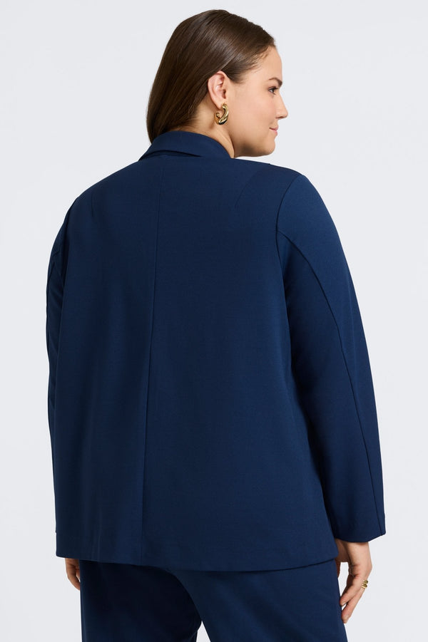 Foxcroft Morgan Plus Knit Crepe Long Sleeve Blazer