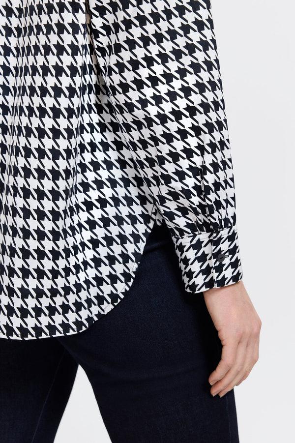 Foxcroft Meghan Plus Classic Houndstooth Long Sleeve Shirt