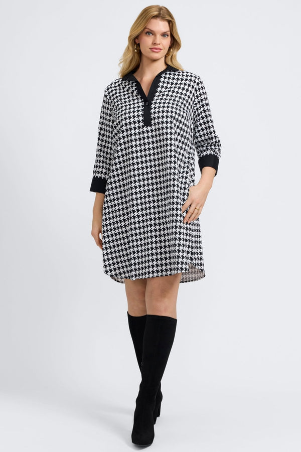 Foxcroft Sloane Plus Classic Houndstooth 3/4 Sleeve Dress