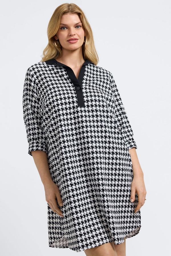foxcroft Sloane Plus Classic Houndstooth 3/4 Sleeve Dress