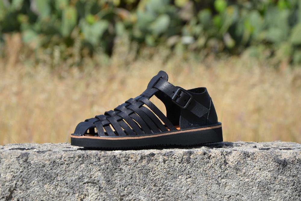 fracap D025 Black Sandals