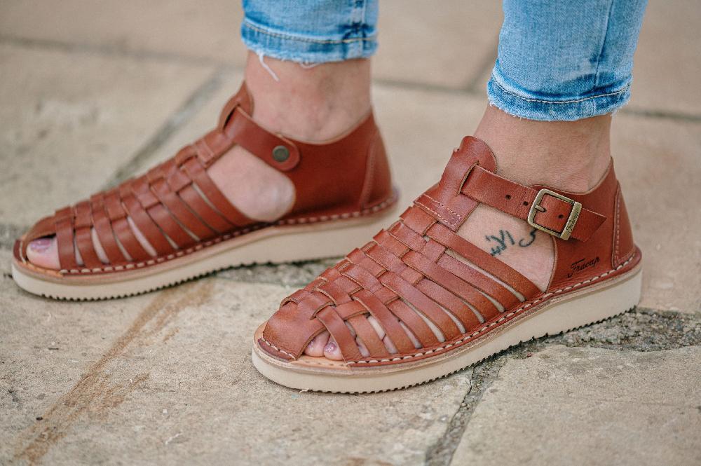 fracap D025 Brown Sandals