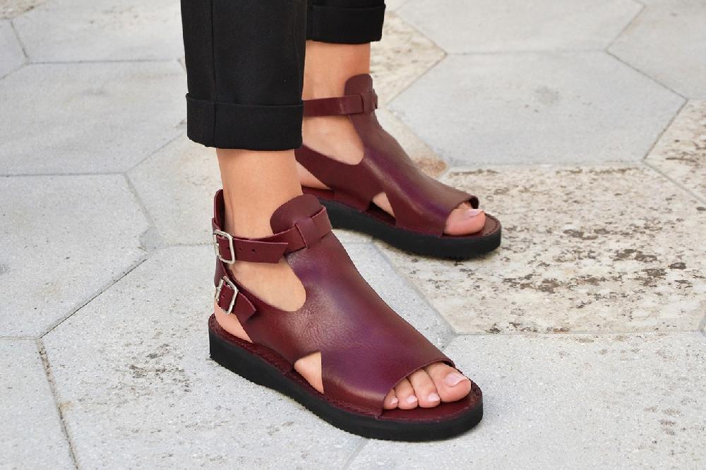 fracap D032 Bordeaux Sandals