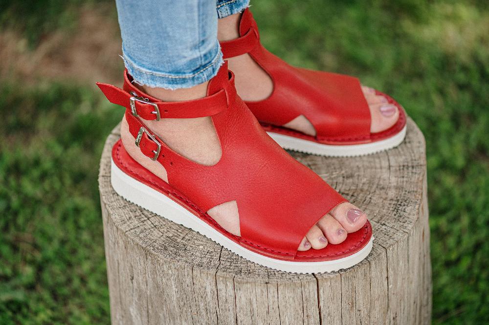 fracap D032 Red Sandals