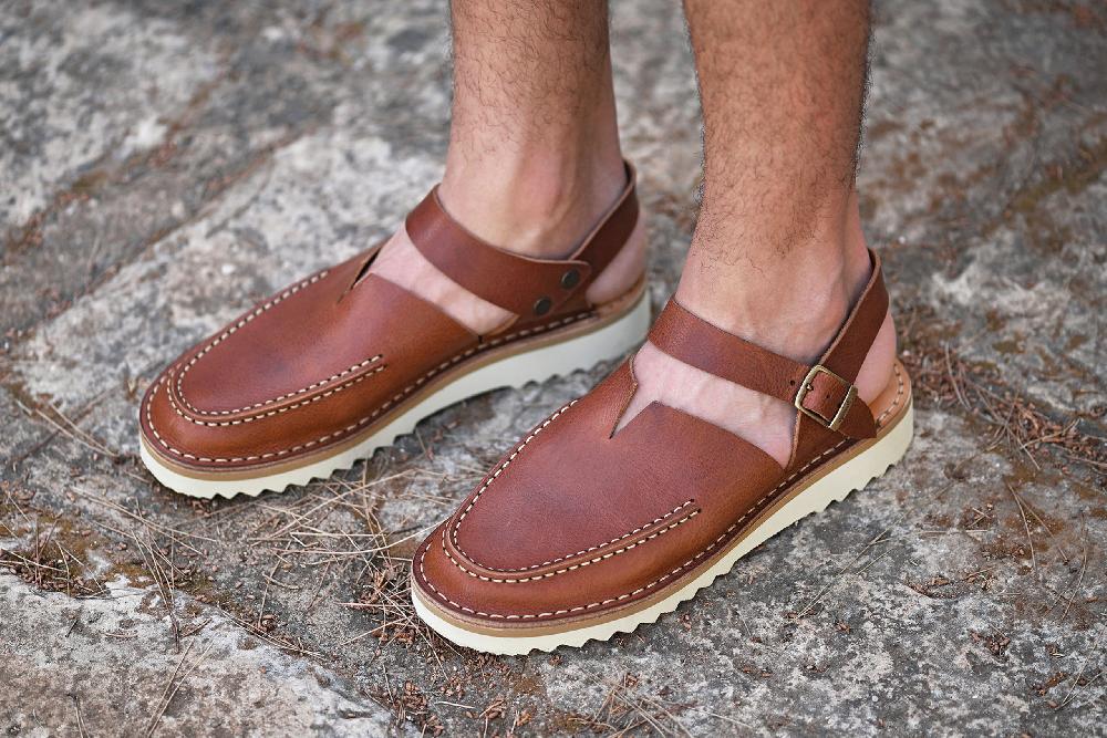 fracap D157 Brown Sandals