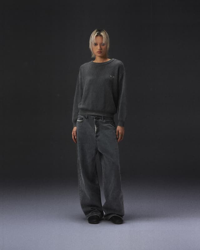 fragile Gray-Dyed Baggy Denim