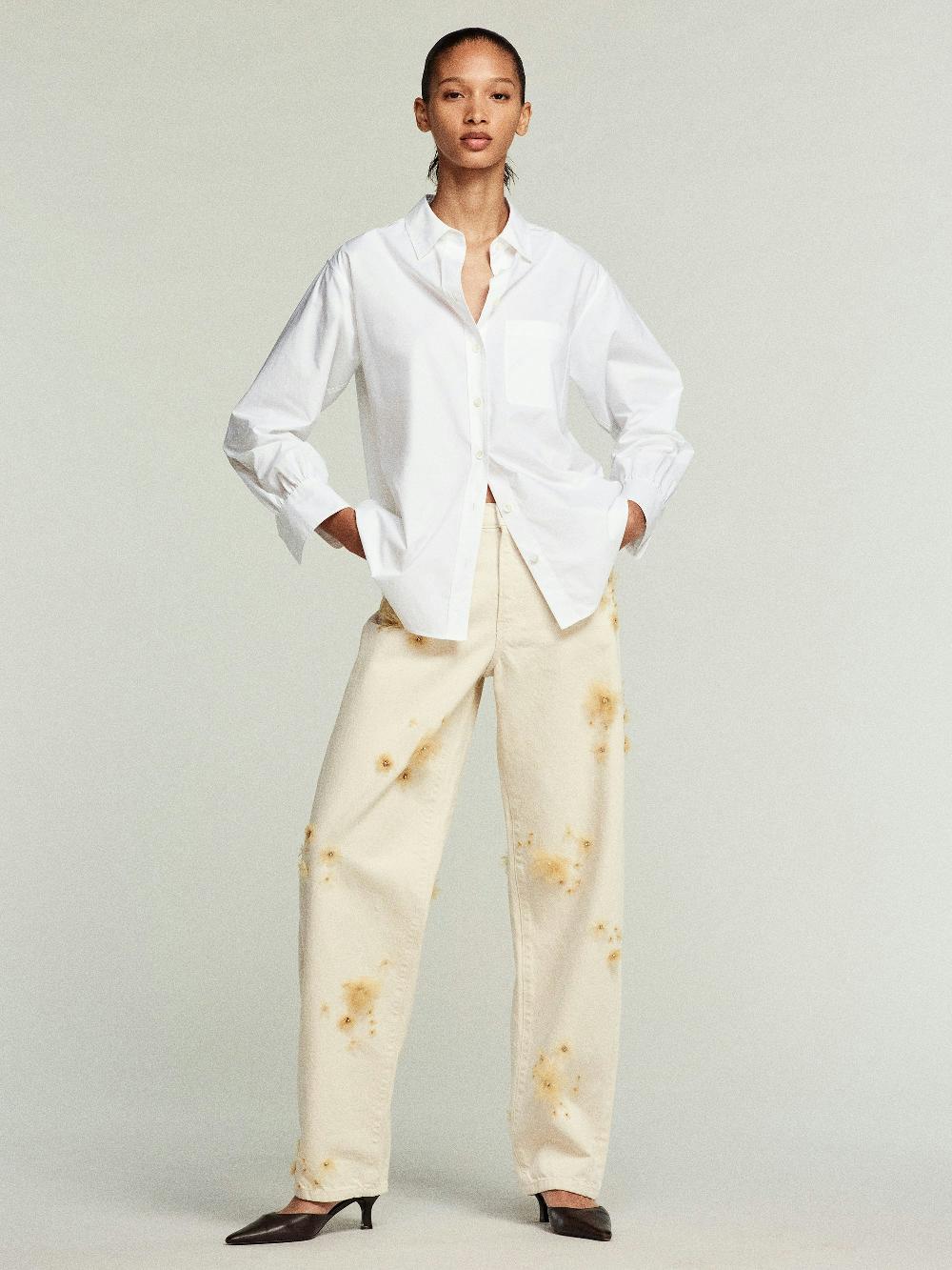 Frame Embellished Low Slung Barrel In Vanilla Bean