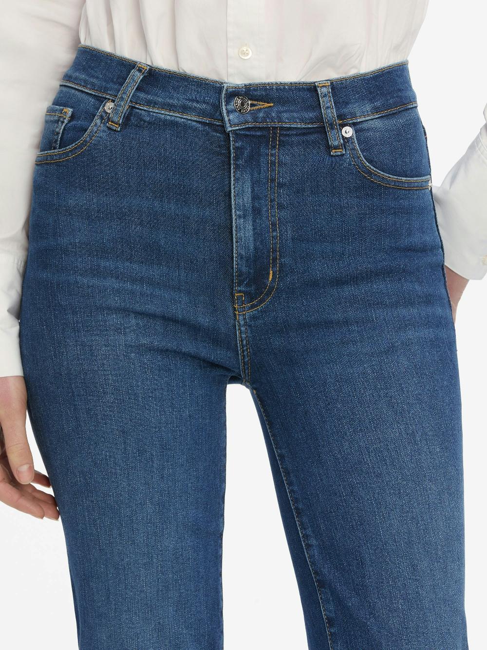 Frame Le Sleek Straight In Femma