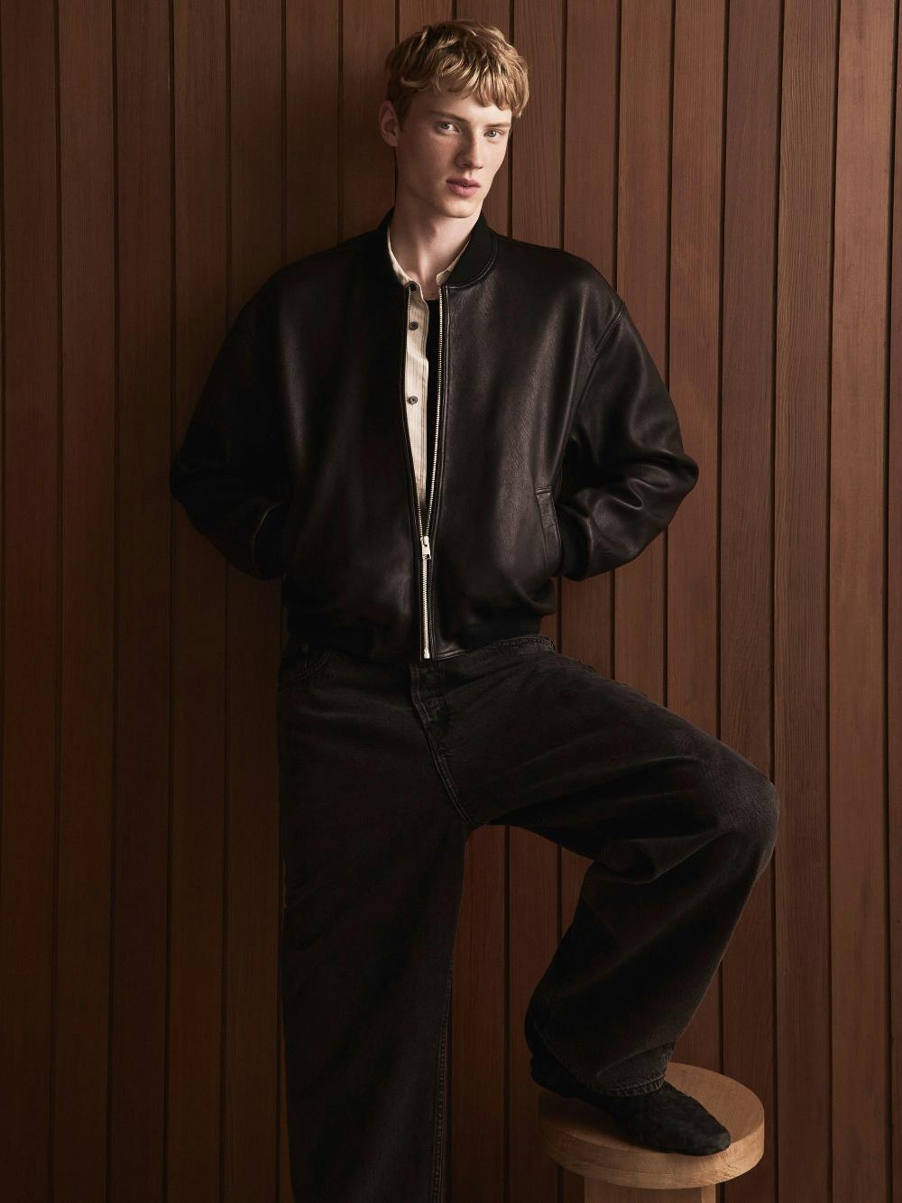 Frame Leather Bomber In Black