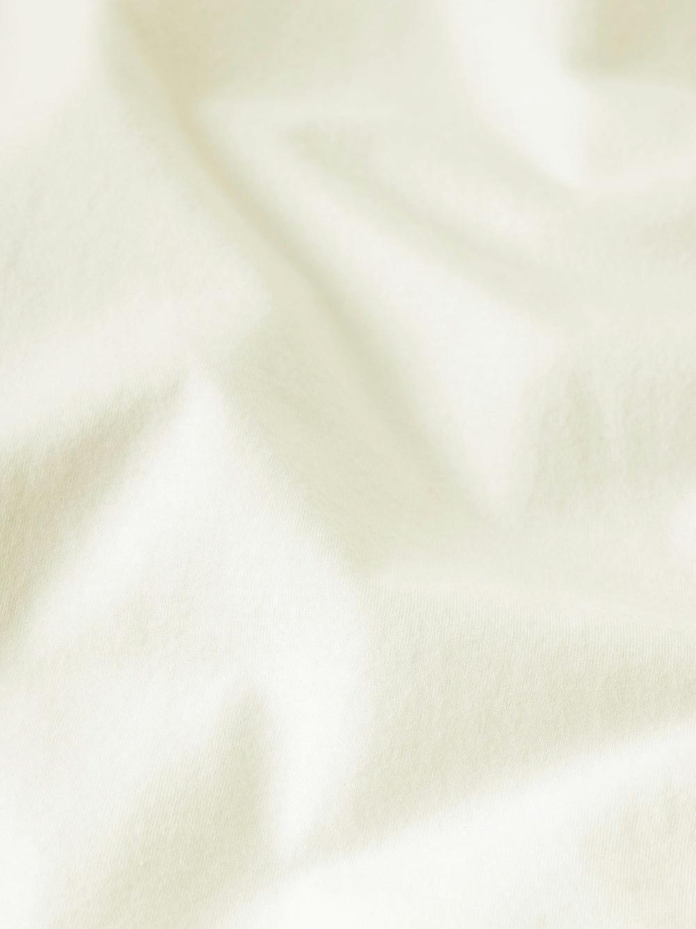 Frame Light Cotton Tee In Off White