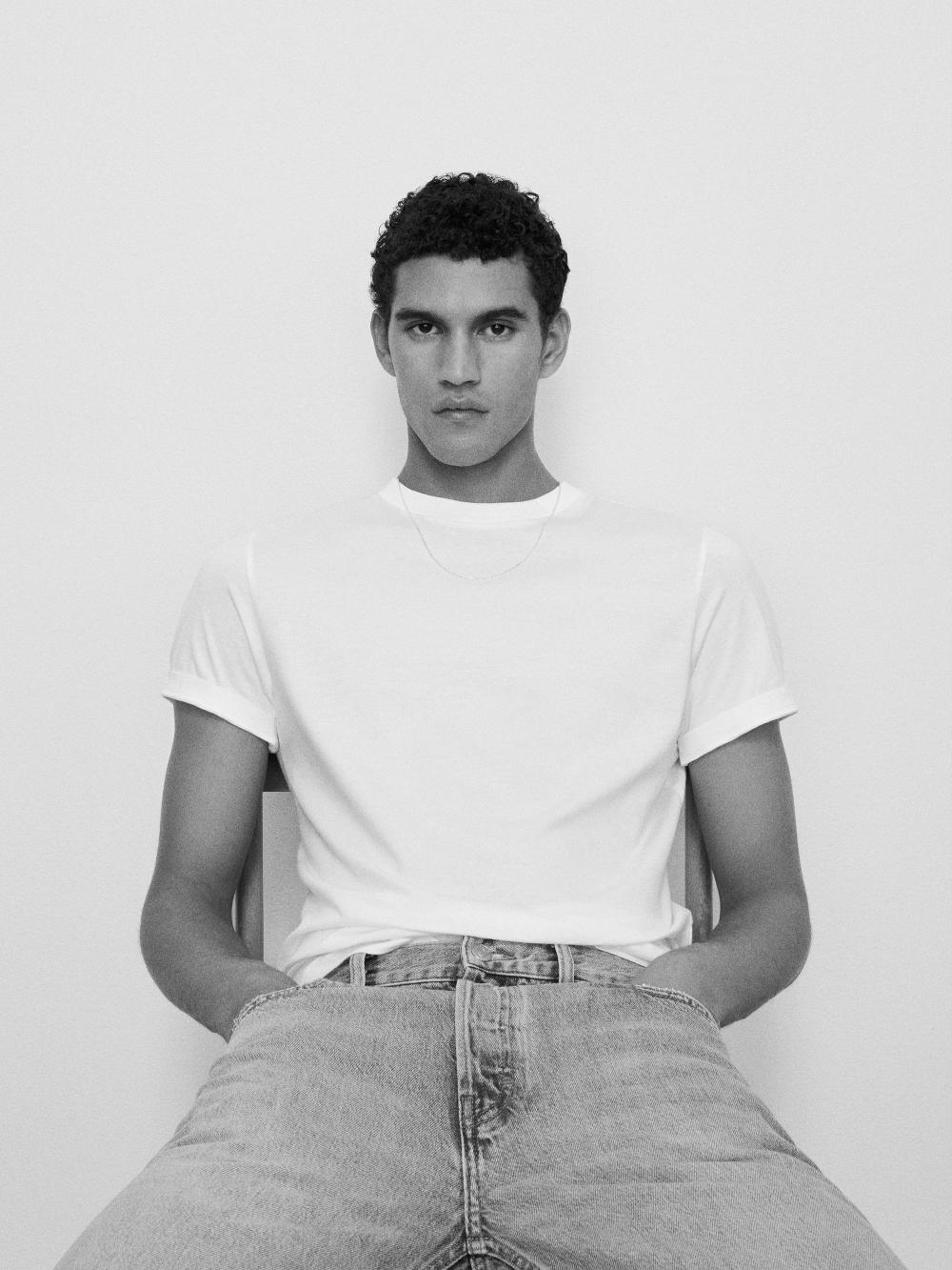 Frame Light Cotton Tee In White